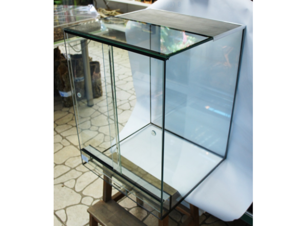 Террариум видовой AquaPlus Vision 121, вертикальный, 450х450х600мм