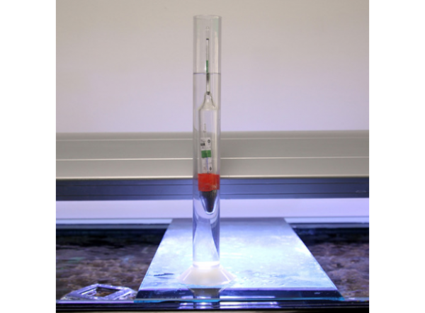 JBL Aräometer mit Thermometer - Прибор для измерения плотности и температуры морской воды